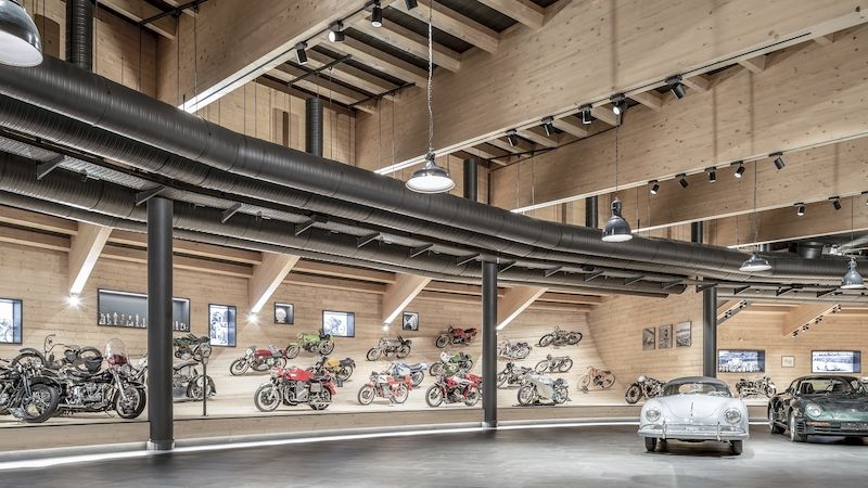 Il ghiacciaio del Tirolo nasconde il museo motociclistico più alto d’Europa